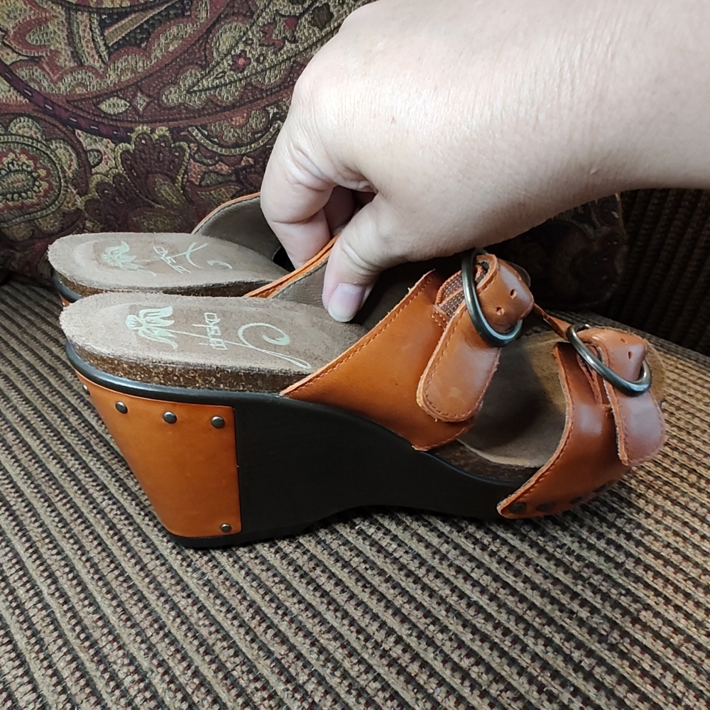 DANSKO FERN Brown Leather Slip On Buckle Platform Wedge Sandals Sz 39 US 8-8.5 - Picture 6 of 12